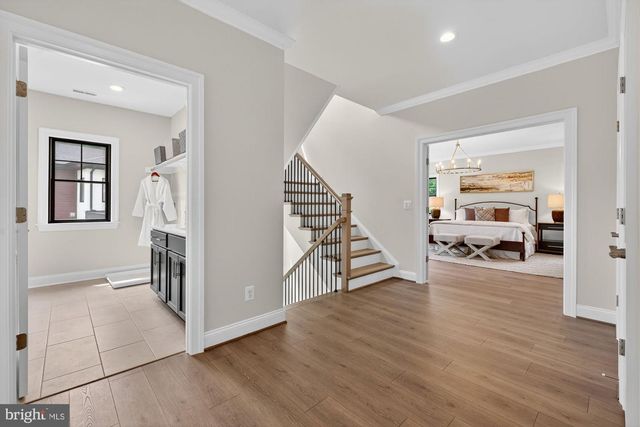 613 BLACKSTONE TER NW, Vienna, VA 22180