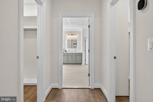 613 BLACKSTONE TER NW, Vienna, VA 22180