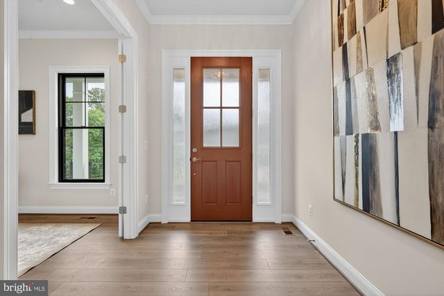 613 BLACKSTONE TER NW, Vienna, VA 22180