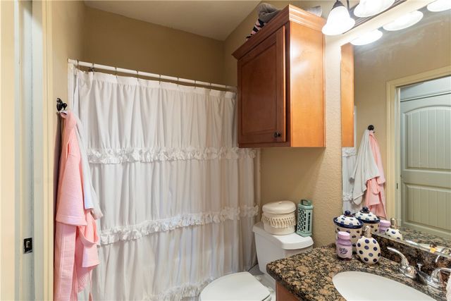 504 Deacon Drive W, College Station, TX 77845