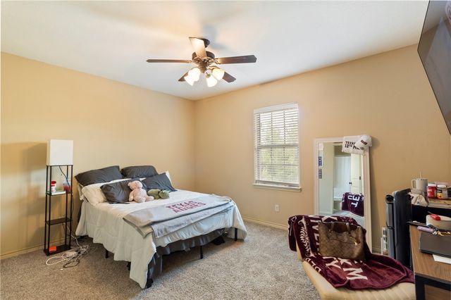 504 Deacon Drive W, College Station, TX 77845