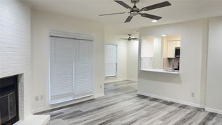1907 Chasewood Circle 116, Arlington, TX 76011