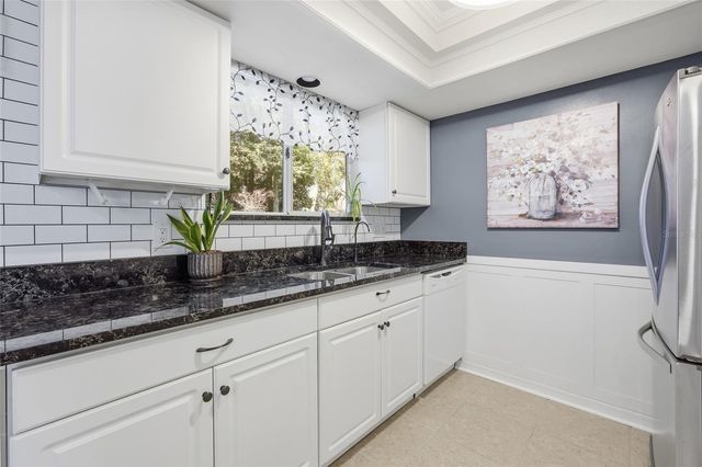 10952 SW 86TH AVENUE, Ocala, FL 34481