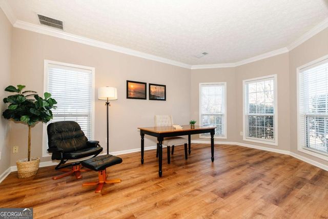 425 Martin Creek Way, Lawrenceville, GA 30045