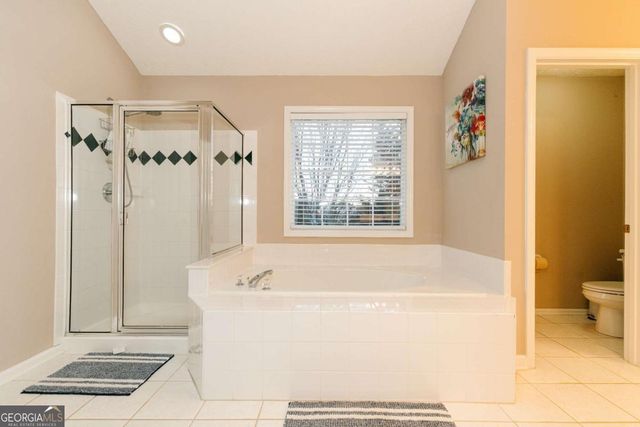 425 Martin Creek Way, Lawrenceville, GA 30045