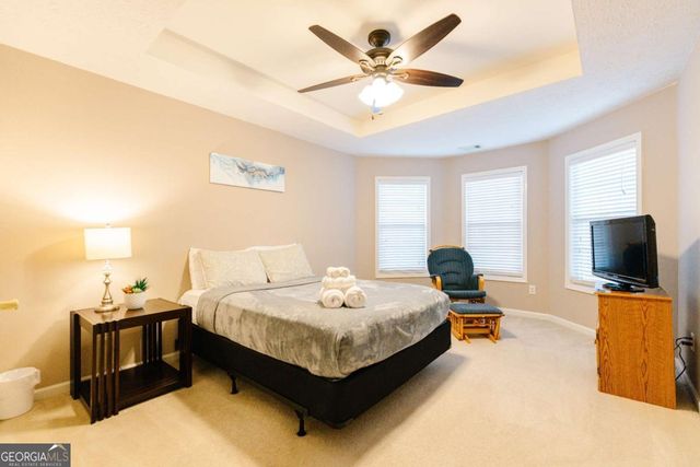 425 Martin Creek Way, Lawrenceville, GA 30045