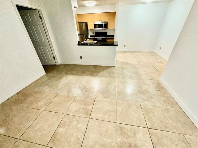 741 NW 104TH Avenue 203, Pembroke Pines, FL 33026
