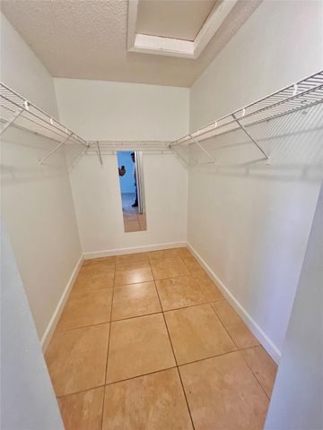 741 NW 104TH Avenue 203, Pembroke Pines, FL 33026