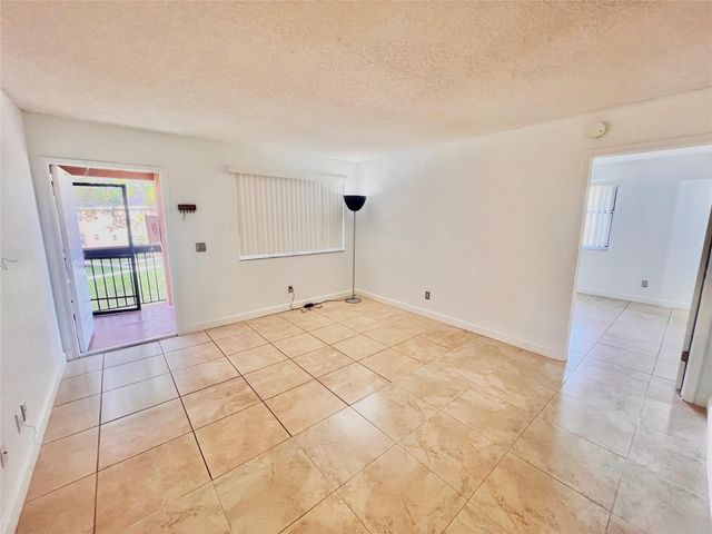 741 NW 104TH Avenue 203, Pembroke Pines, FL 33026