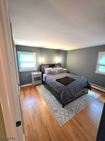 4 Adams Dr, Ogdensburg Boro, NJ 07439