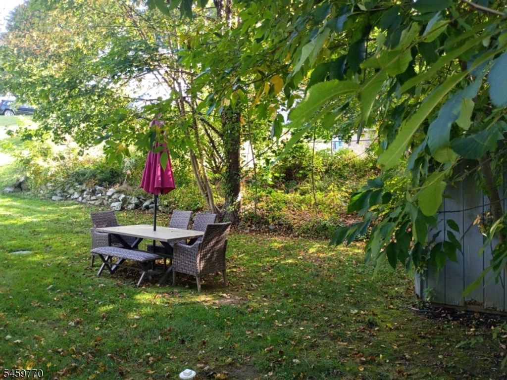 4 Adams Dr, Ogdensburg Boro, NJ 07439 — photo 4