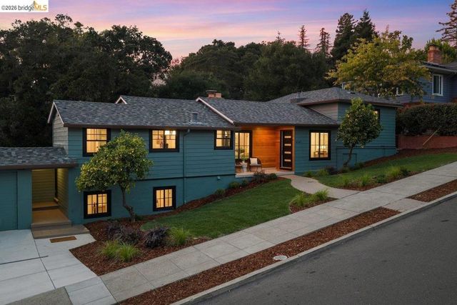 4207 Laguna Ave, Oakland, CA 94602