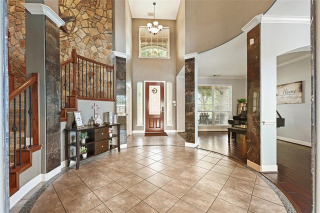 14218 Pearl Shadow Lane, Houston, TX 77044