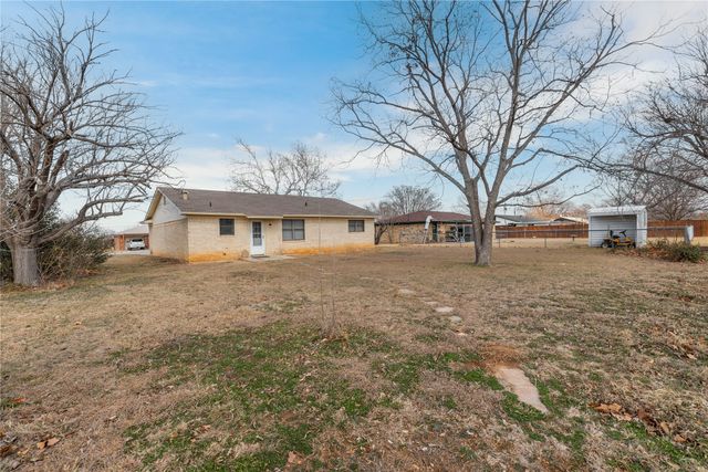 3901 Crestridge Drive, Brownwood, TX 76801