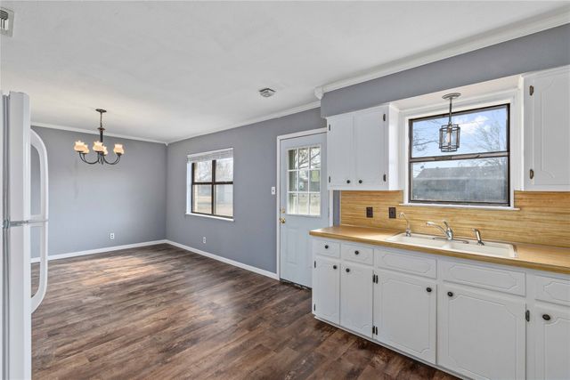 3901 Crestridge Drive, Brownwood, TX 76801