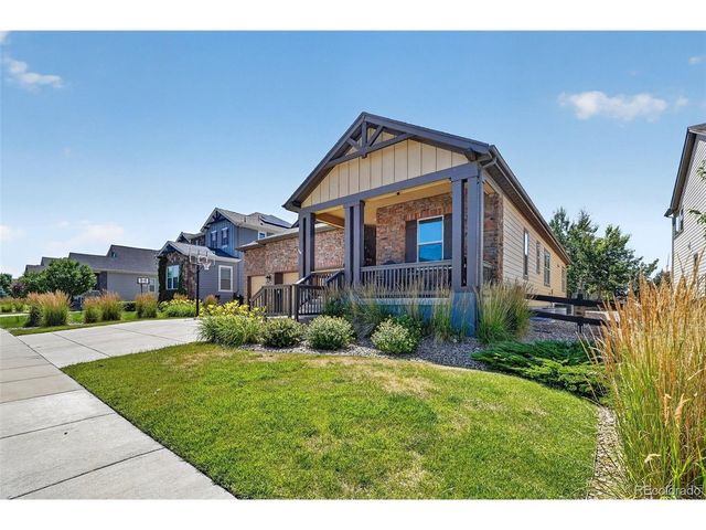 828 Gilpin Cir, Erie, CO 80516