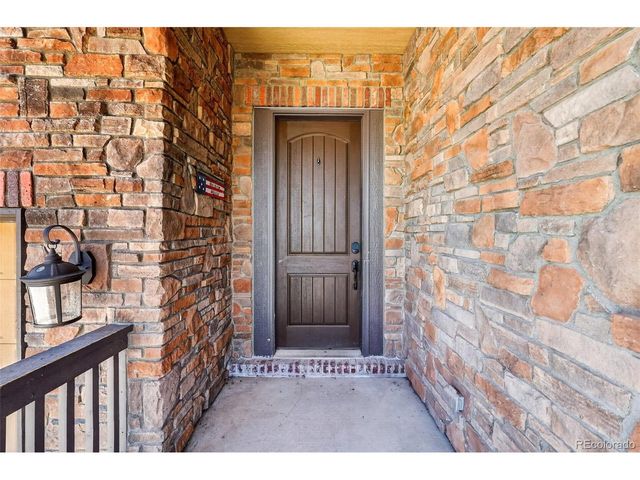 828 Gilpin Cir, Erie, CO 80516