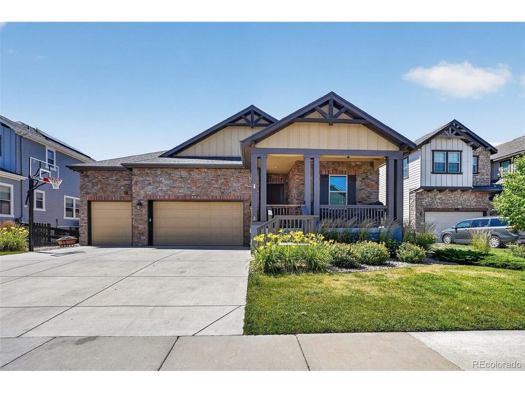 828 Gilpin Cir, Erie, CO 80516