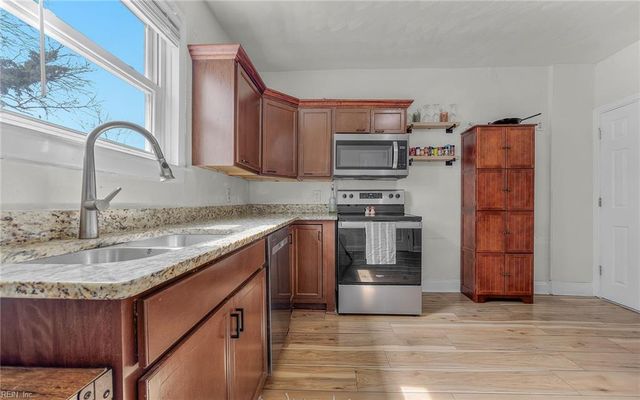 1016 31st ST, Newport News, VA 23607