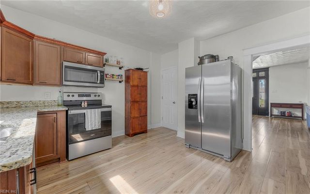 1016 31st ST, Newport News, VA 23607