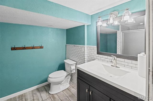 46 N Circle Drive, East Alton, IL 62024