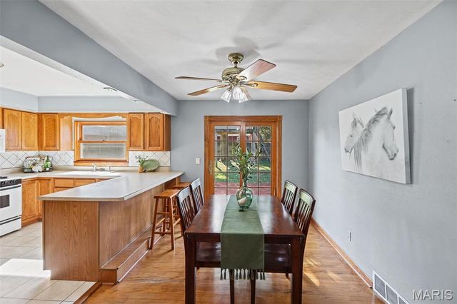 46 N Circle Drive, East Alton, IL 62024