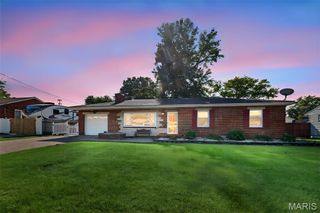 46 N Circle Drive, East Alton, IL 62024