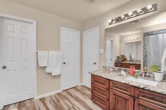 2543 Acadiana Lane, Seabrook, TX 77586