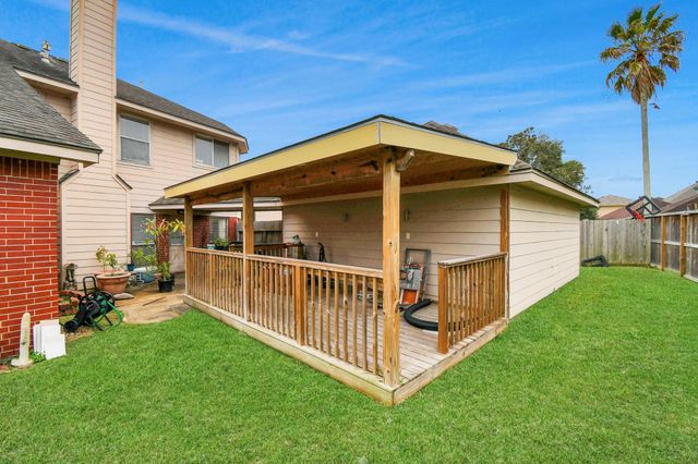 2543 Acadiana Lane, Seabrook, TX 77586