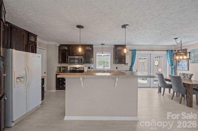 132 Top Flite Drive, Statesville, NC 28677