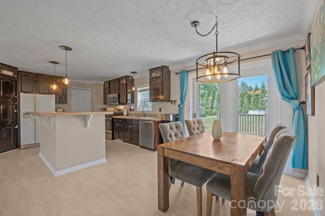 132 Top Flite Drive, Statesville, NC 28677