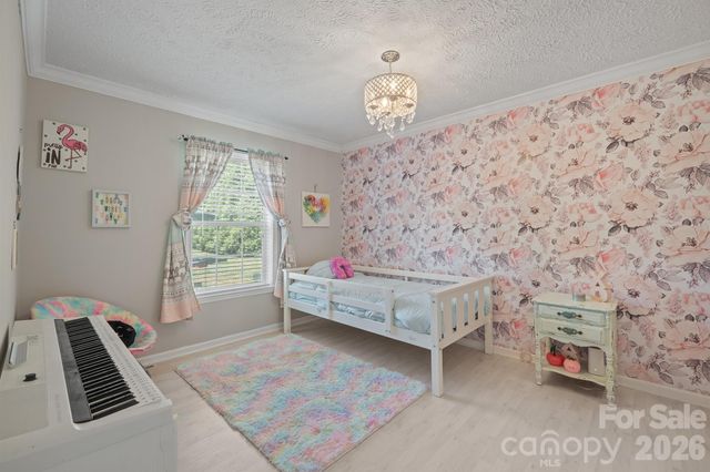 132 Top Flite Drive, Statesville, NC 28677