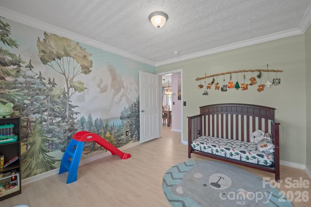 132 Top Flite Drive, Statesville, NC 28677
