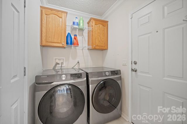 132 Top Flite Drive, Statesville, NC 28677