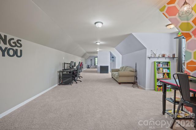 132 Top Flite Drive, Statesville, NC 28677