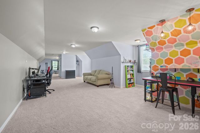 132 Top Flite Drive, Statesville, NC 28677