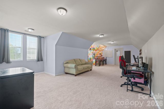 132 Top Flite Drive, Statesville, NC 28677