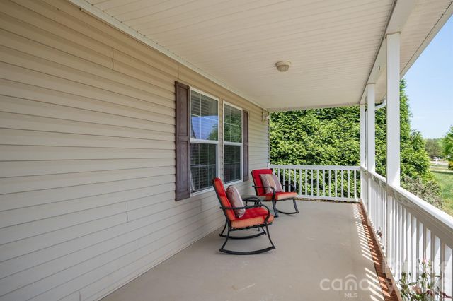 132 Top Flite Drive, Statesville, NC 28677