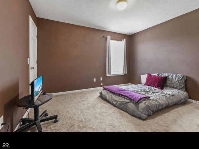 5470 Fieldhurst Lane, Plainfield, IN 46168