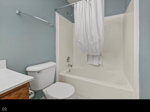 5470 Fieldhurst Lane, Plainfield, IN 46168
