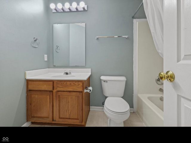 5470 Fieldhurst Lane, Plainfield, IN 46168