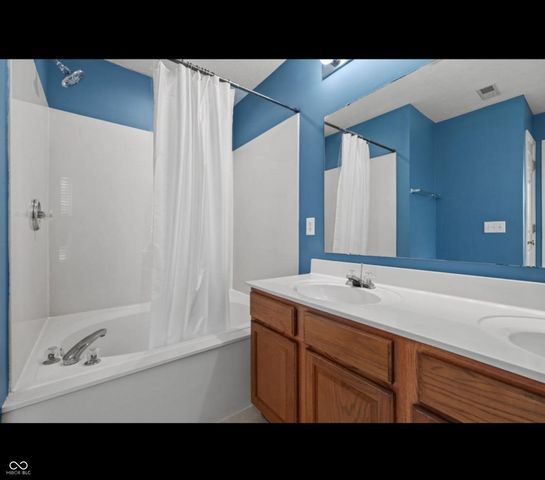 5470 Fieldhurst Lane, Plainfield, IN 46168