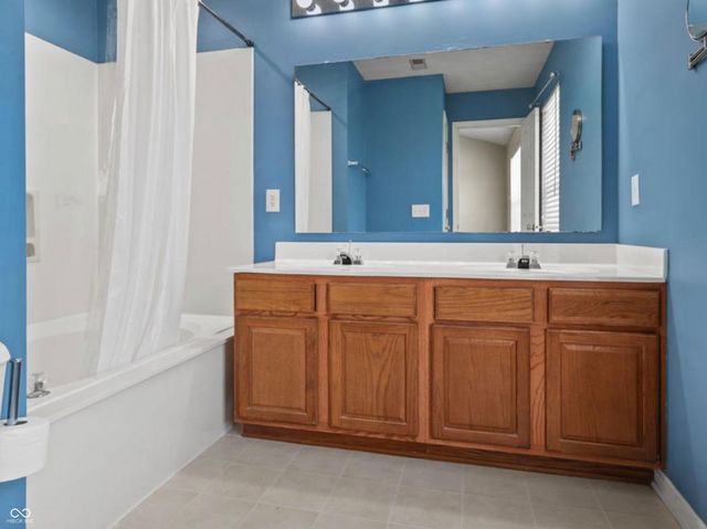 5470 Fieldhurst Lane, Plainfield, IN 46168