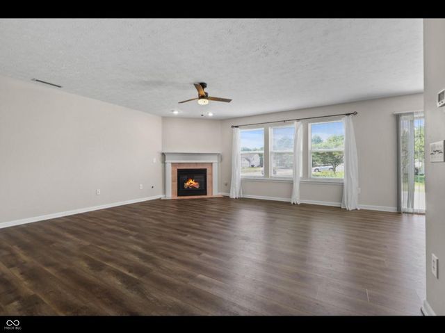 5470 Fieldhurst Lane, Plainfield, IN 46168