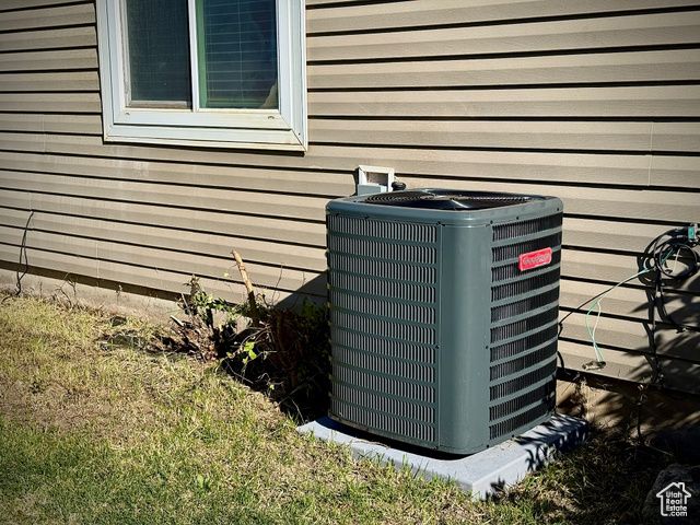 361 E 1900 N, North Ogden, UT 84414