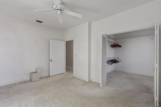 206 Queens Lane, Palm Beach, FL 33480