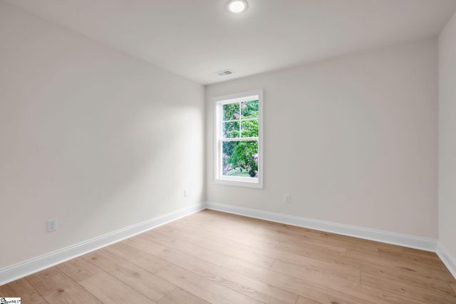 30 Tubbs Mountain Road, Travelers Rest, SC 29690
