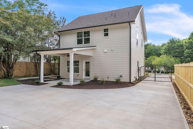 30 Tubbs Mountain Road, Travelers Rest, SC 29690