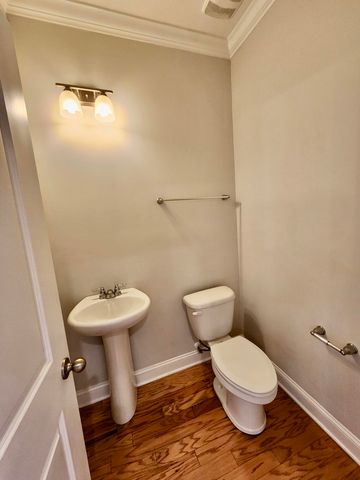 1566 Prince Edward Street, Mount Pleasant, SC 29466