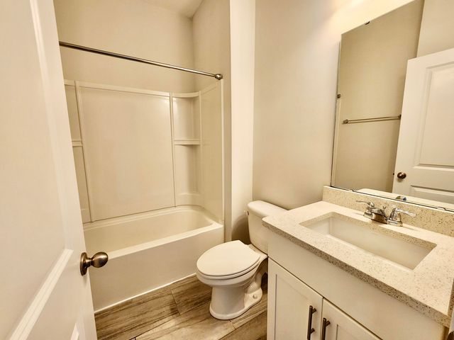 1566 Prince Edward Street, Mount Pleasant, SC 29466
